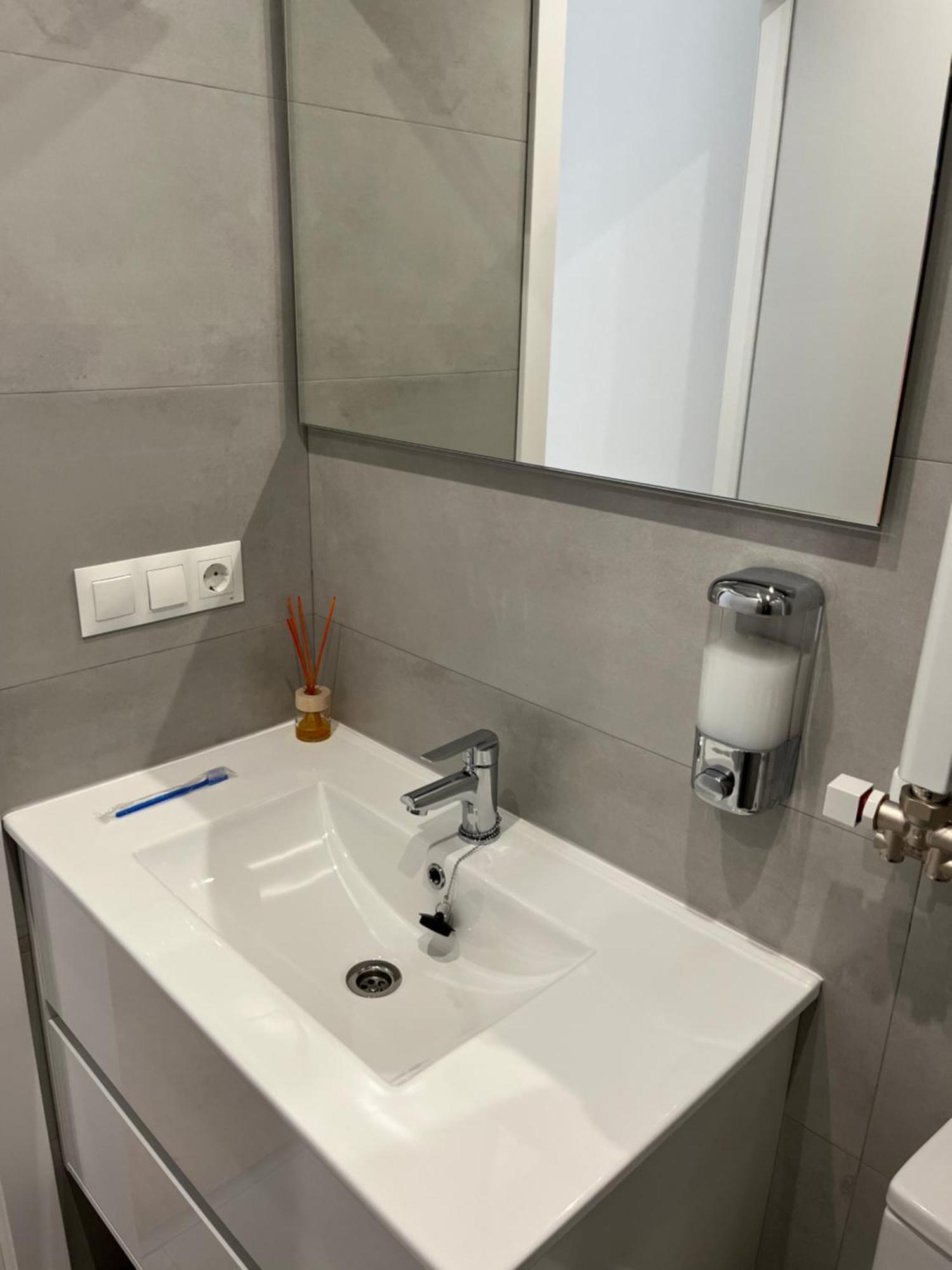 Apartamento Puerta De Burgos Vut09605 Extérieur photo